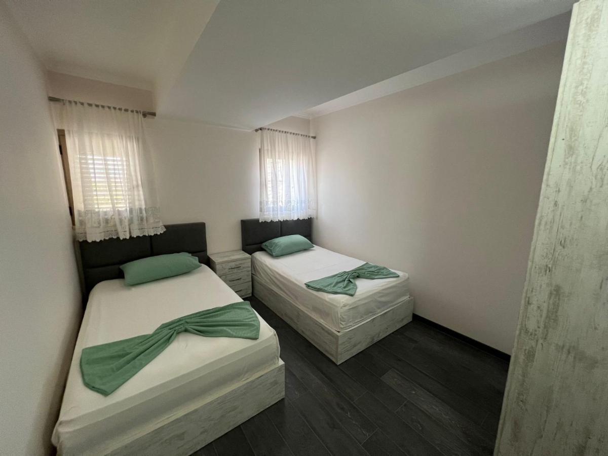Union Villa Shkodër Buitenkant foto