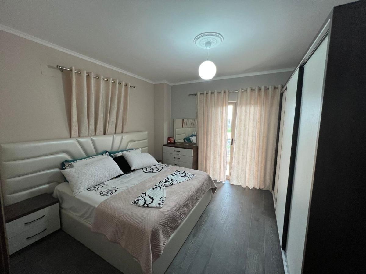 Union Villa Shkodër Buitenkant foto