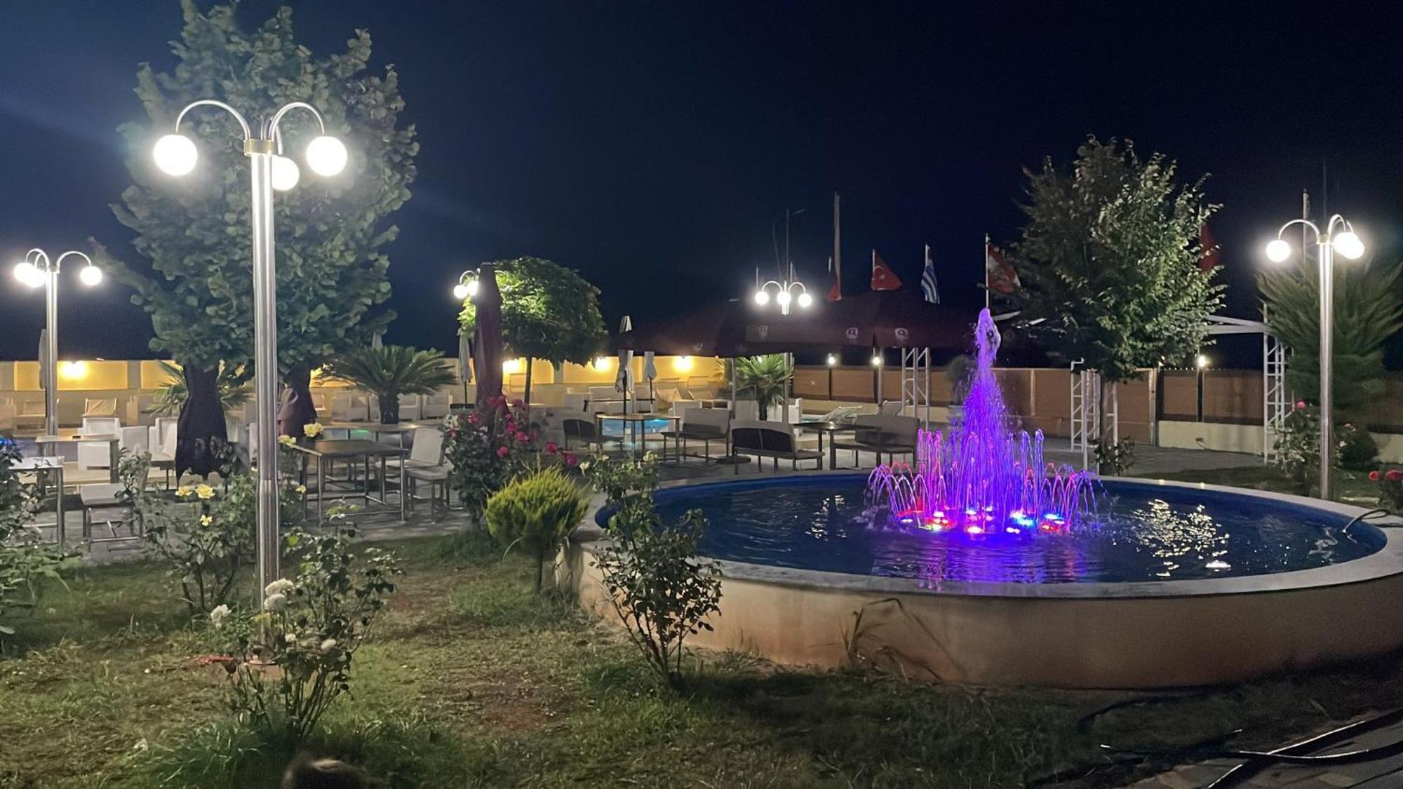Union Villa Shkodër Buitenkant foto